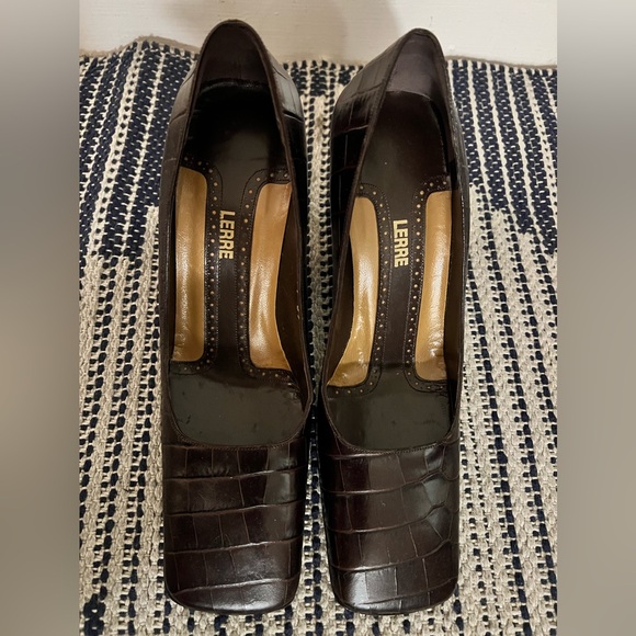 New Lerre - Italian Luxury Croc Square Toe Pumps - Picture 3 of 8